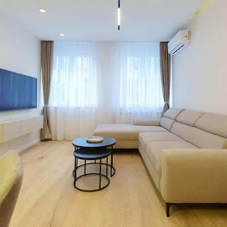 Elysian Apartment Belgrade Exterior photo